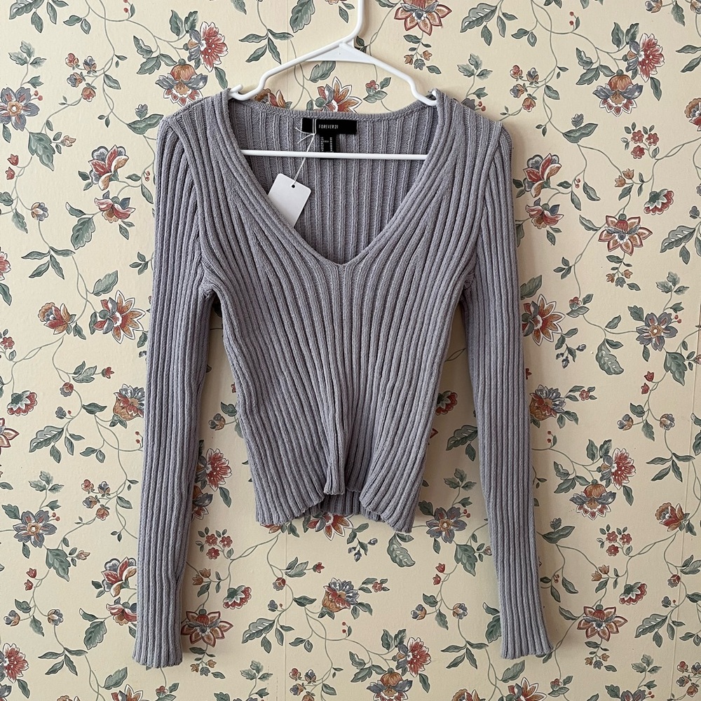 Gray Ribbed V-Neck Sweater